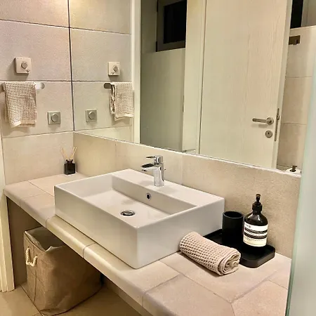 Ippolitus Feliz Kos Town